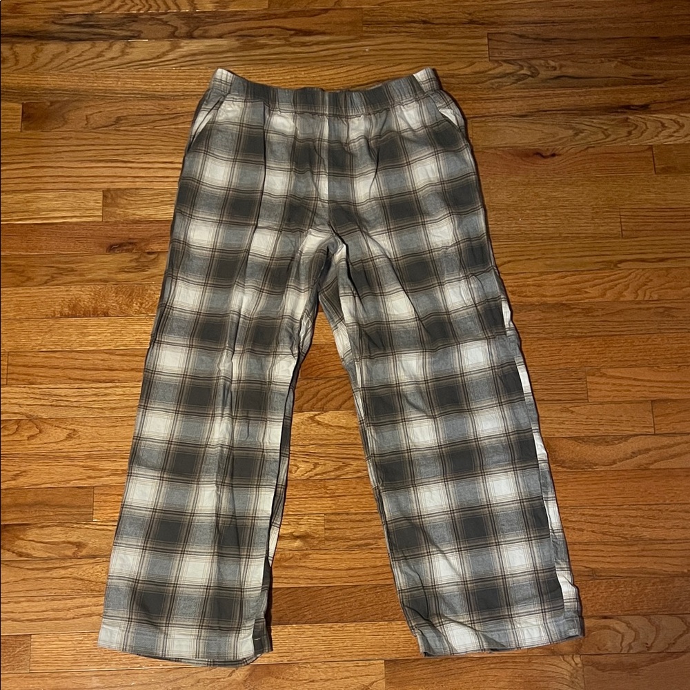 Uniqlo Plaid Cotton Pants in Gray and Cream